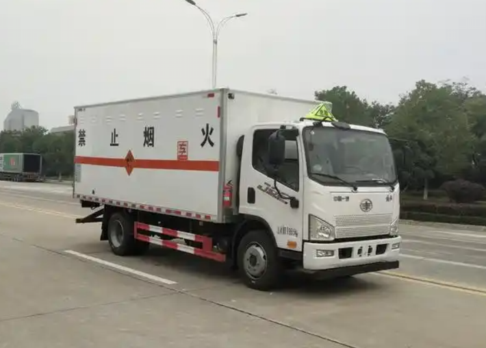 赵西垸林场爆破器材运输车可以上高速吗？